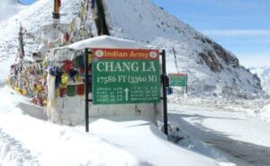 Chang La Pass