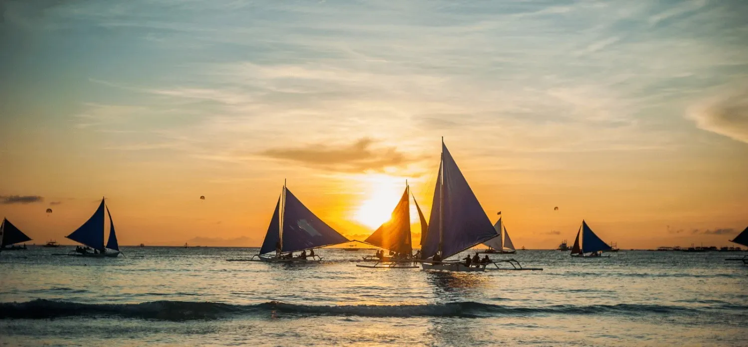 Boracay vs Palawan – Which Philippine Island Is Right for Your Holidays?